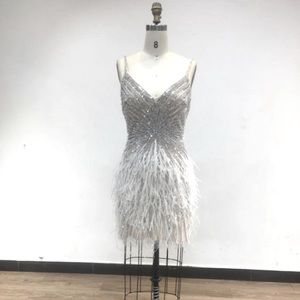 Gorgeous beaded feather Jovani silver sparkly mini dress size 6. Worn once!